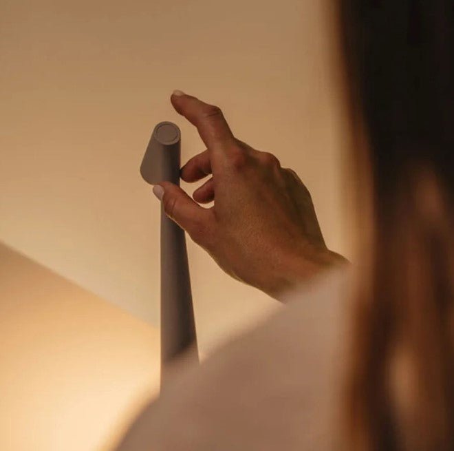 Wireless LED Mood Lamp with Nordic Minimalist Design | Perfect for Reading and Dining